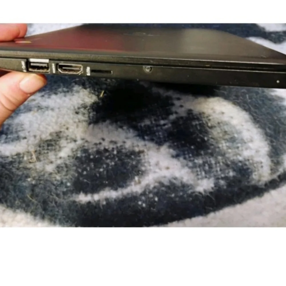 HP Black and Silver Laptop